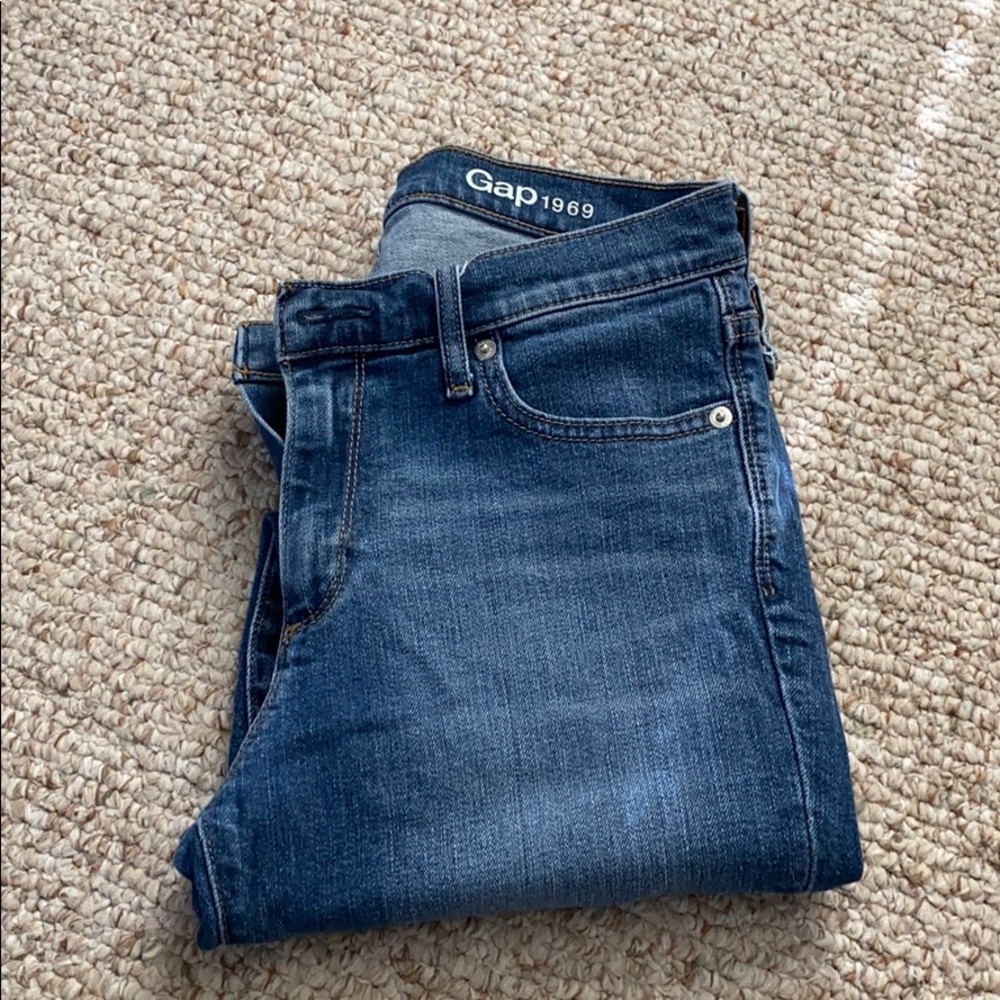Gap True Skinny Ankle Jean